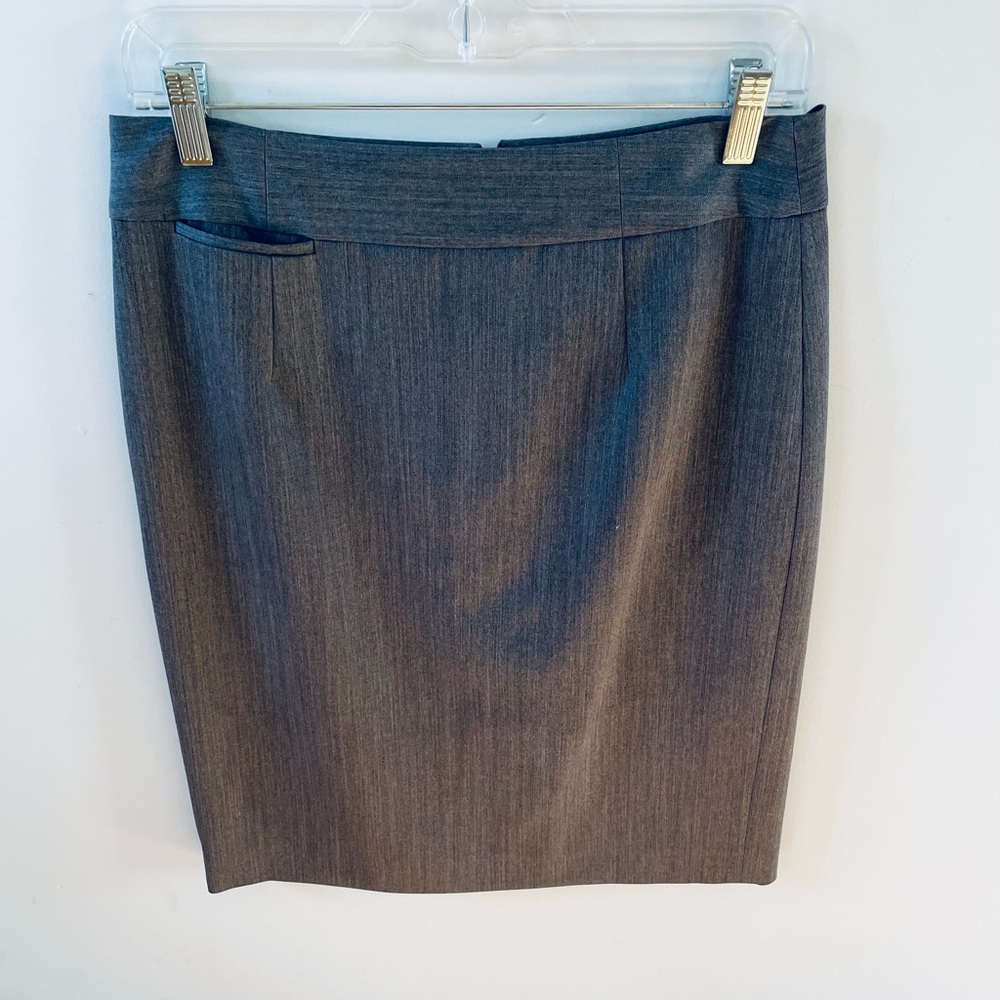J. Crew Pencil in Light Grey Super 120s Wool Straight Skirt - Size 6